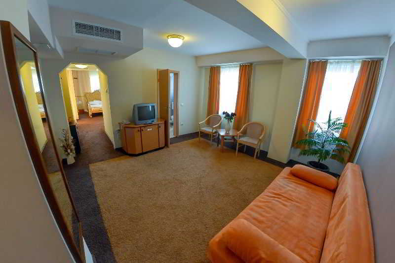 Hotel Apollo Central Sibiu Extérieur photo