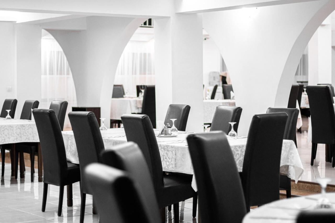Hotel Apollo Central Sibiu Extérieur photo