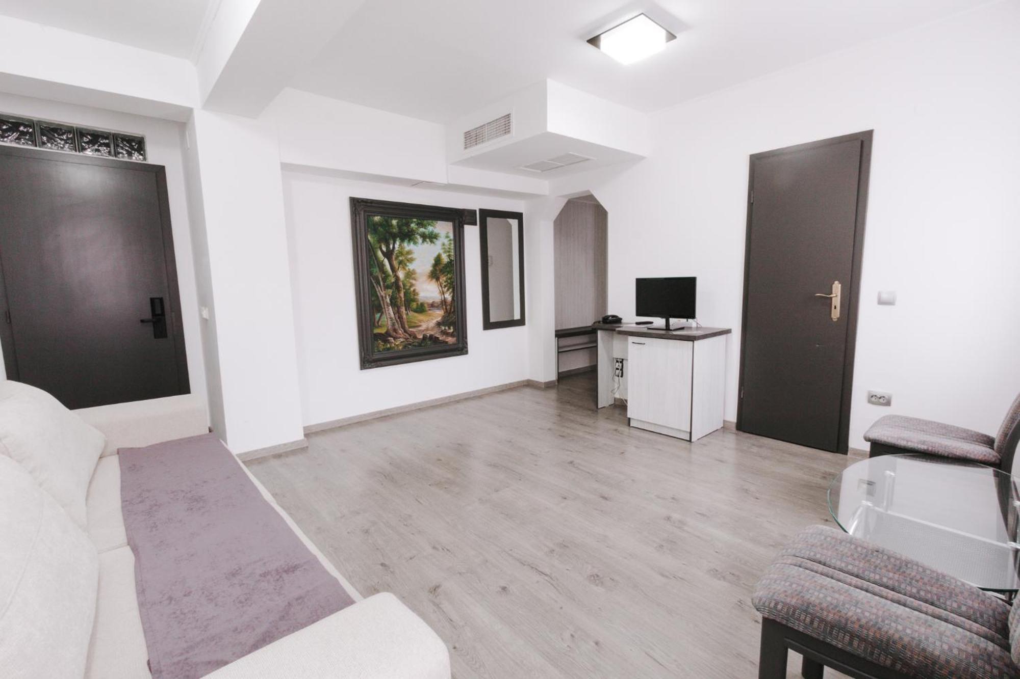 Hotel Apollo Central Sibiu Extérieur photo